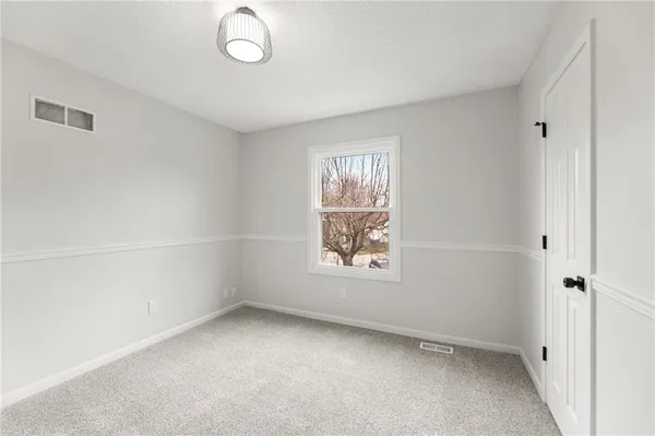 $490,000 | 1413 South Sheridan Bridge Circle, Olathe, KS 66062