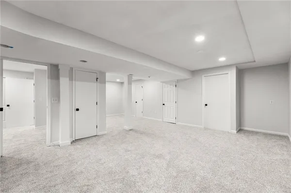 $490,000 | 1413 South Sheridan Bridge Circle, Olathe, KS 66062