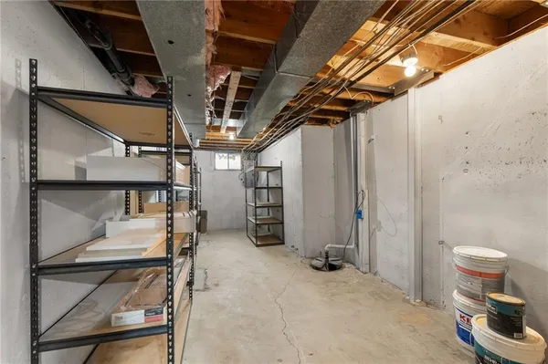 $490,000 | 1413 South Sheridan Bridge Circle, Olathe, KS 66062