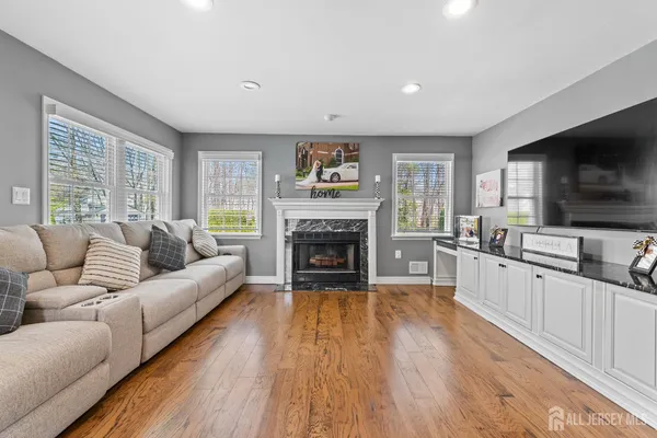 $789,900 | 126 Wainwright Drive, Matawan, NJ 07747