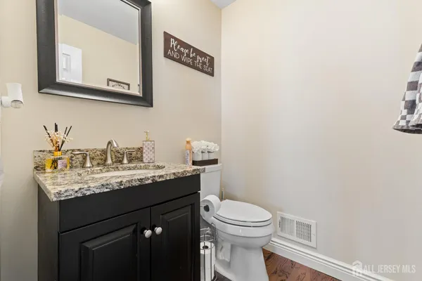 $789,900 | 126 Wainwright Drive, Matawan, NJ 07747