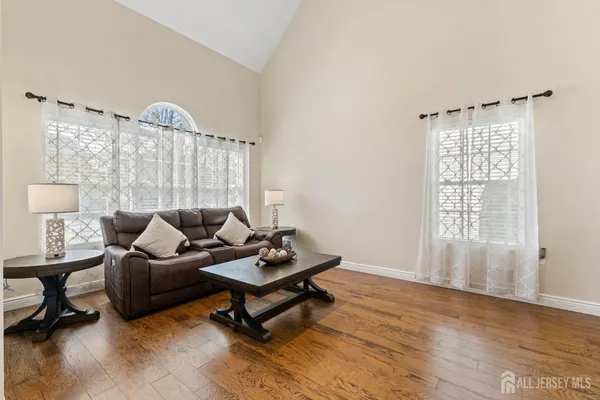 $789,900 | 126 Wainwright Drive, Matawan, NJ 07747