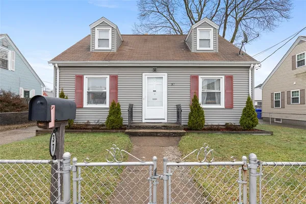 $399,000 | 37 Grand Avenue, Pawtucket, RI 02861