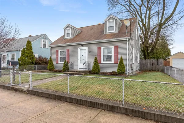 $399,000 | 37 Grand Avenue, Pawtucket, RI 02861