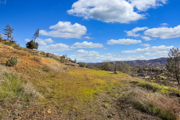 $50,000 | 10249 Carrousel Drive, Redding, CA 96001