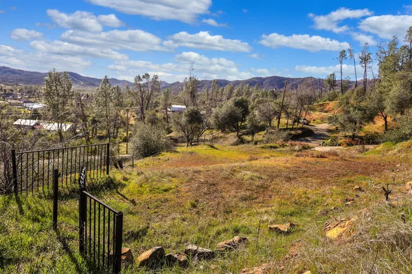 $50,000 | 10249 Carrousel Drive, Redding, CA 96001