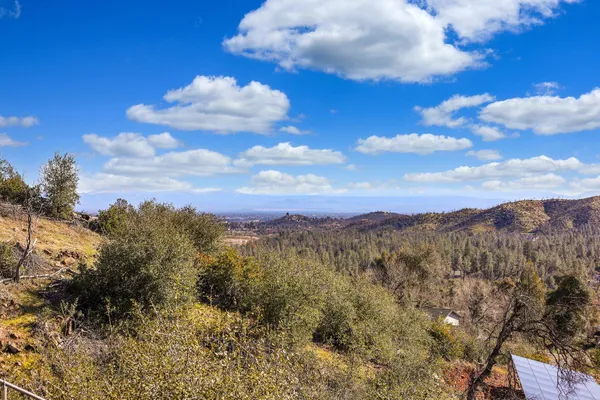 $50,000 | 10249 Carrousel Drive, Redding, CA 96001