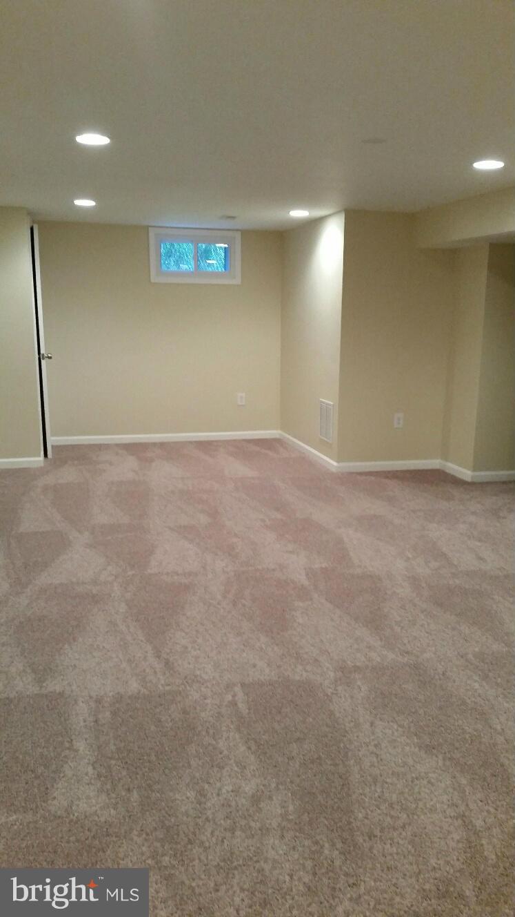 9903 Gunstock Road Randallstown, MD 21133 - Photo 6 of 12 Family Room