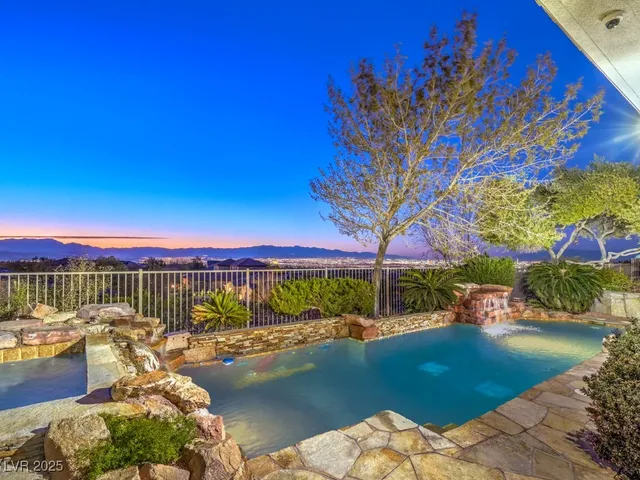 $2,200,000 | 3 Pine Hollow Drive, Henderson, NV 89052