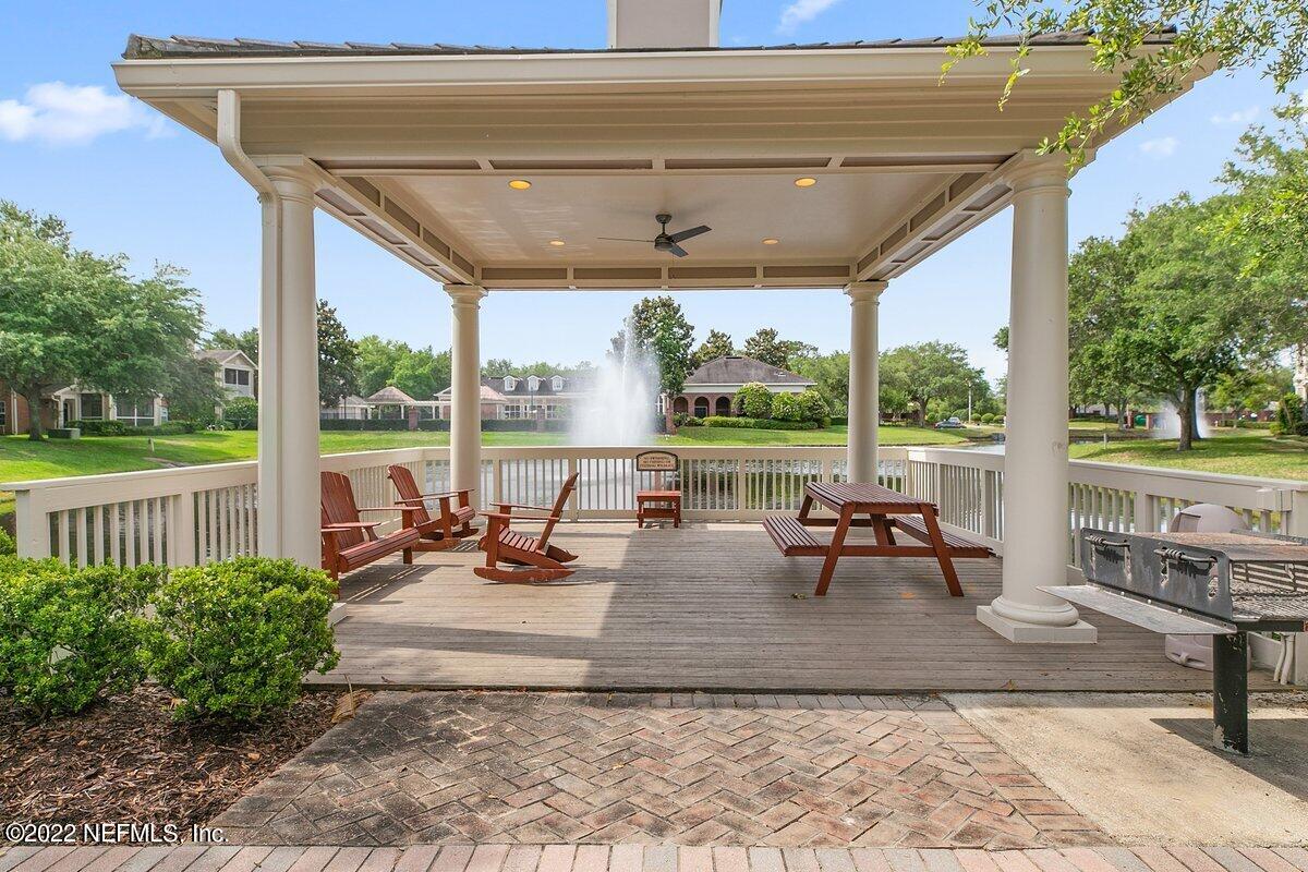 10901 Burnt Mill Road, Unit 1506 Jacksonville, FL 32256 - Photo 18 of 18 Gathering Area