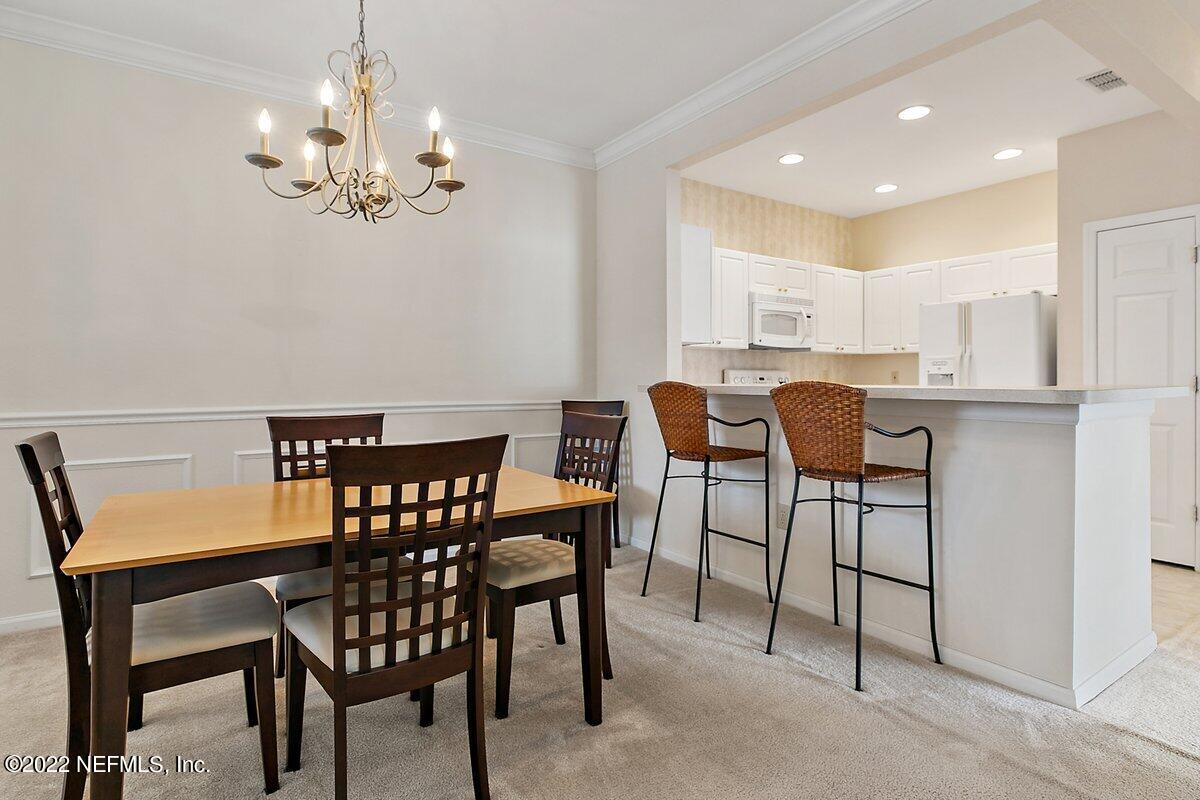 10901 Burnt Mill Road, Unit 1506 Jacksonville, FL 32256 - Photo 5 of 18 Kitchen Dining