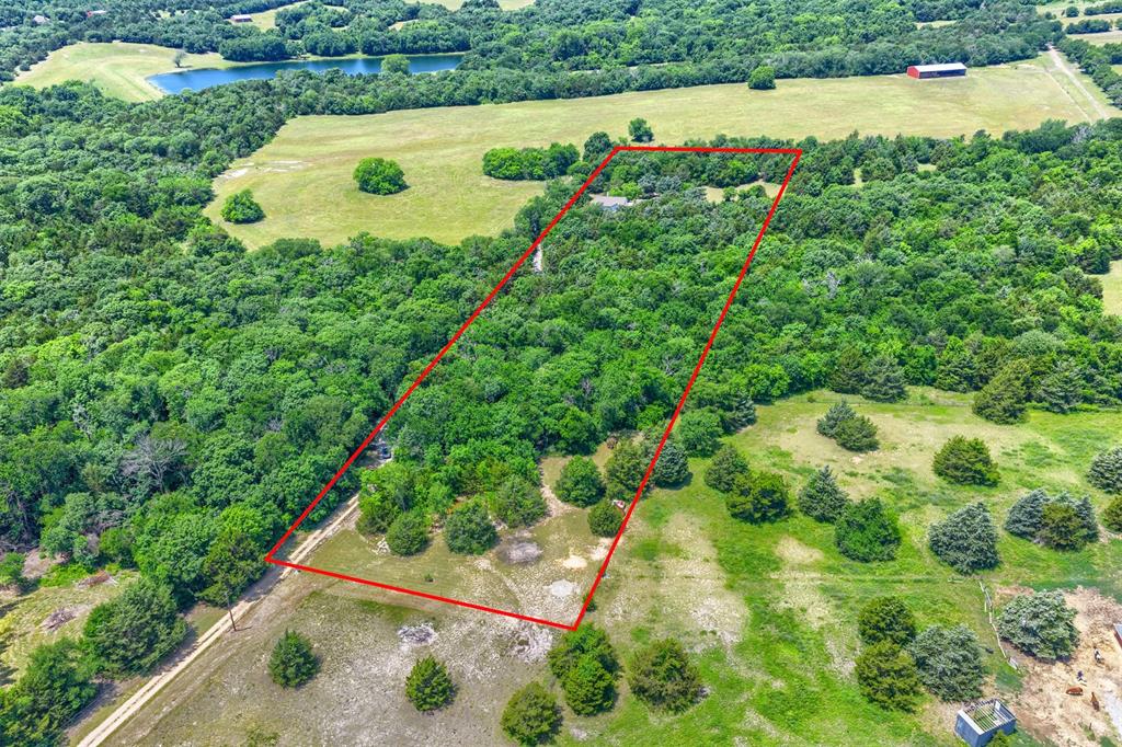 881 Wild Road Van Alstyne, TX 75495 - Photo 40 of 40 an aerial view of a yard