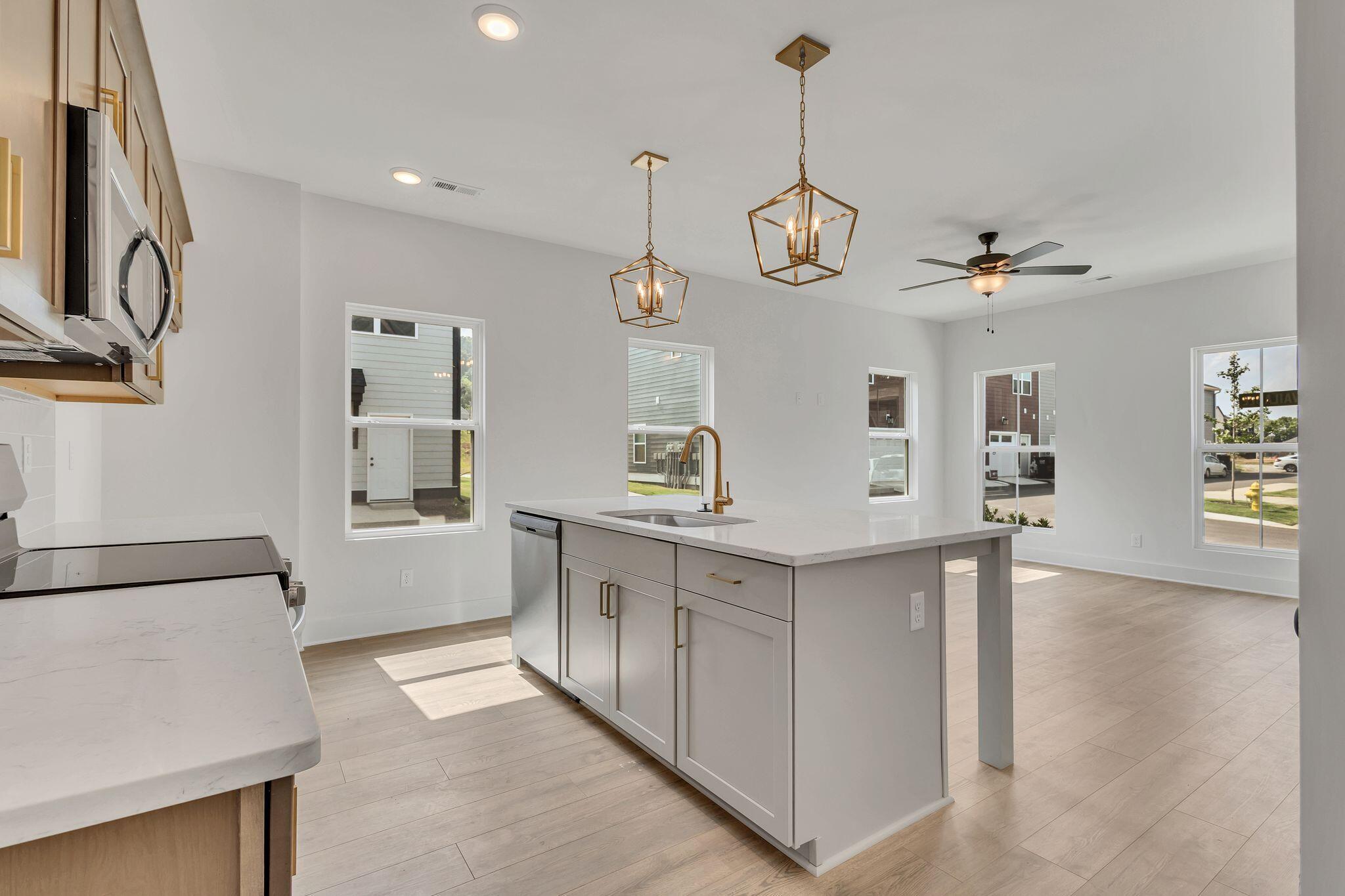 2471 Twill Place Chattanooga, TN 37404 - Photo 9 of 28 MTN 57 - Henley 11