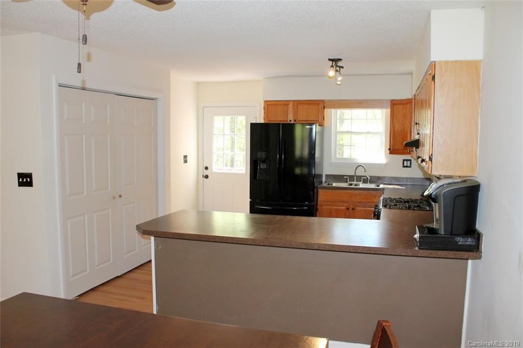 7189 Henry Harris Road Lancaster, SC 29720 - Photo 14 of 28 Gallery Image 14