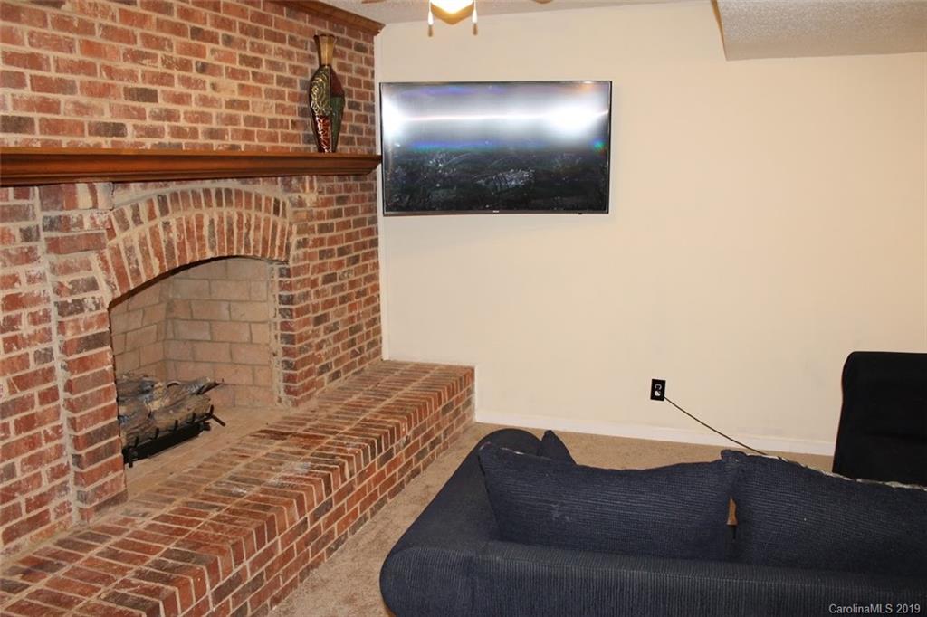 7189 Henry Harris Road Lancaster, SC 29720 - Photo 24 of 28 Gallery Image 24