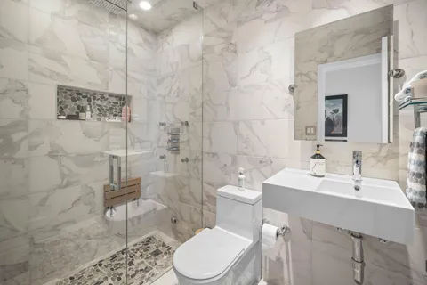 $2,895,000 | 3161 North 36th Street, Hollywood, FL 33021