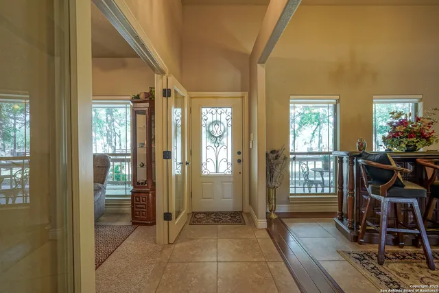 $610,000 | 569 Rose Branch Drive, La Vernia, TX 78121