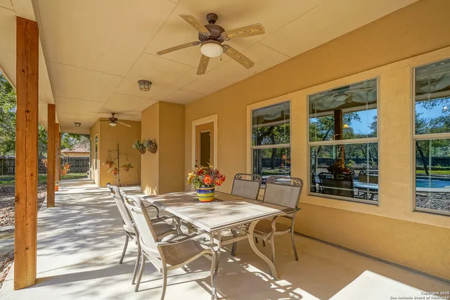 $610,000 | 569 Rose Branch Drive, La Vernia, TX 78121