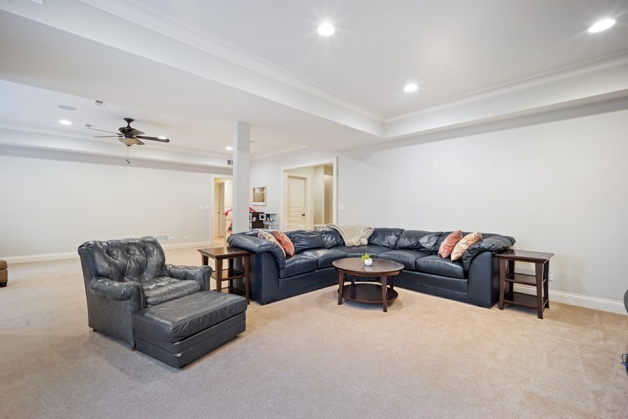 500 Deerfield Road Deerfield, IL 60015 - Photo 19 of 27 a living room with furniture