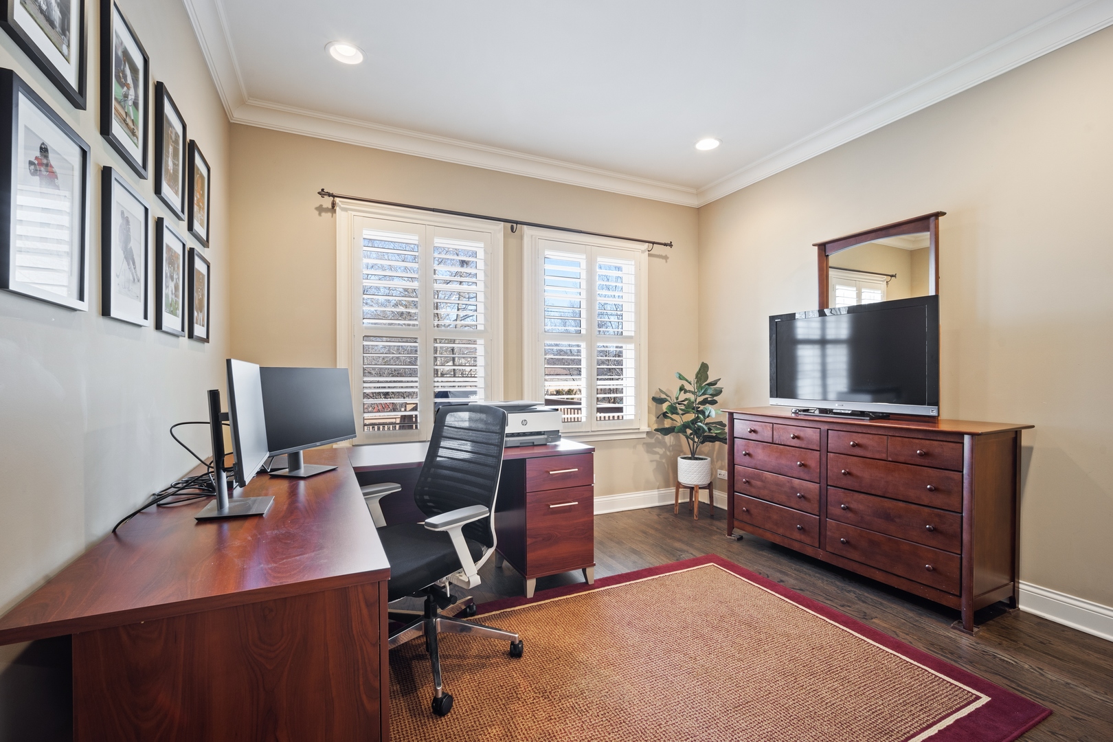 500 Deerfield Road Deerfield, IL 60015 - Photo 6 of 27 a view of a livingroom with workspace and a window