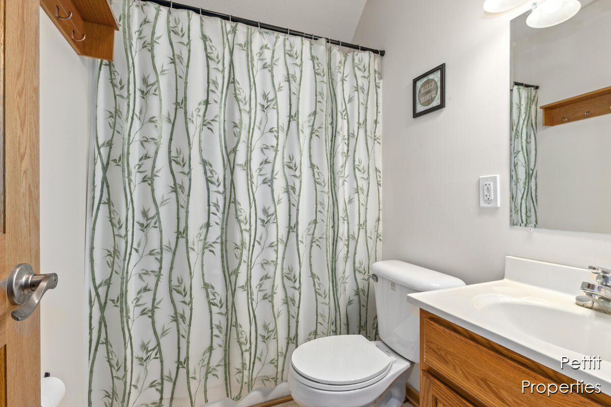 9079 Bell Road Clarksville, MI 48815 - Photo 27 of 52 IMG_1025