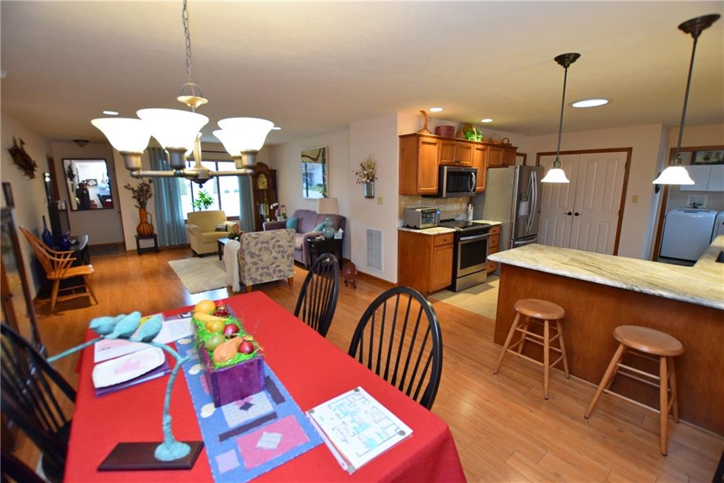 126 Warwick Way Pendleton, IN 46064 - Photo 10 of 27
