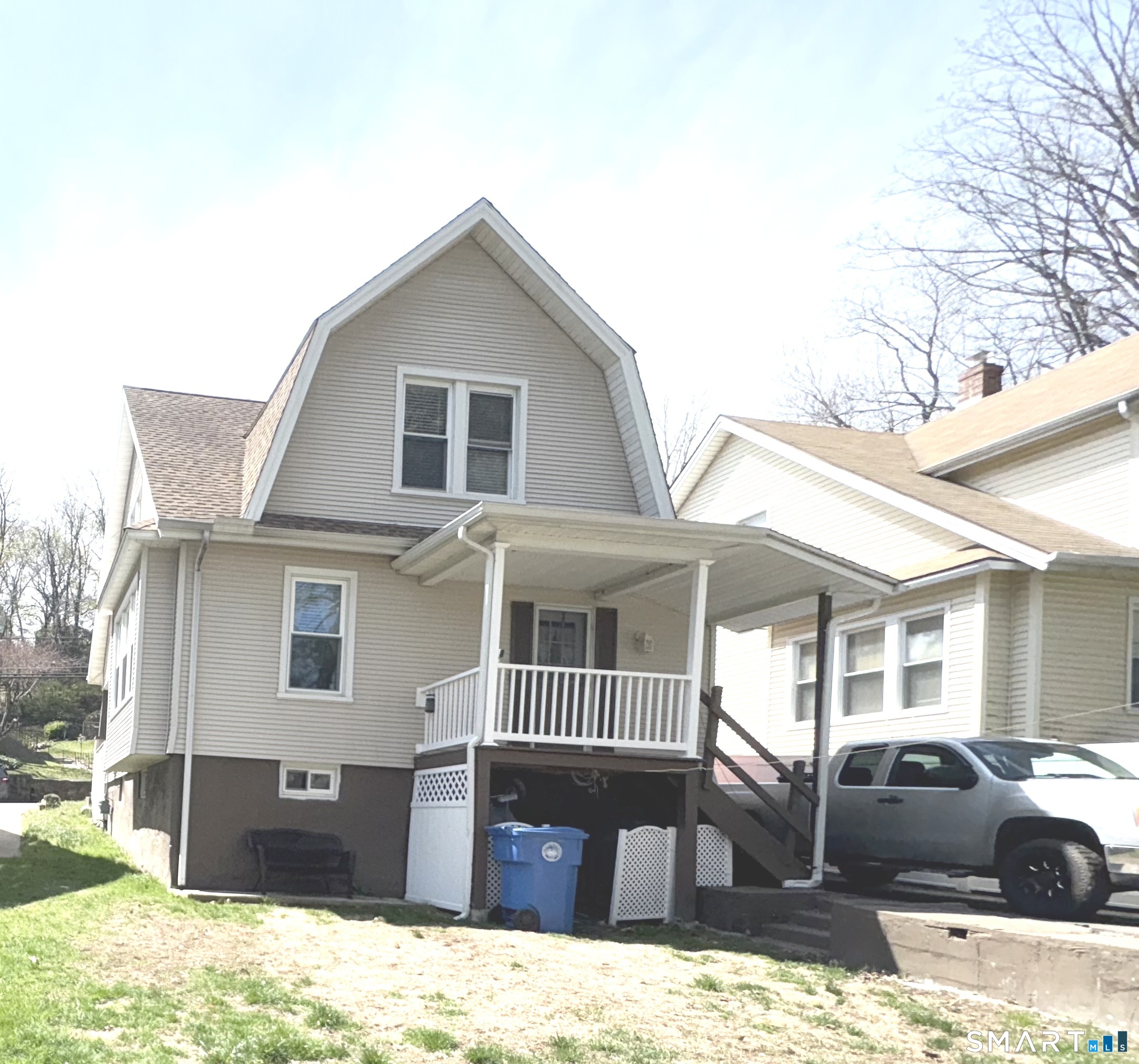 102 Circuit Avenue Waterbury, CT 06708 - Photo 13 of 16