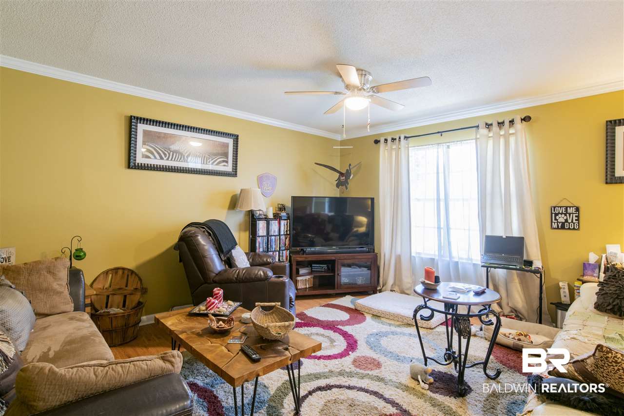 606 East Verbena Avenue Foley, AL 36535 - Photo 9 of 17