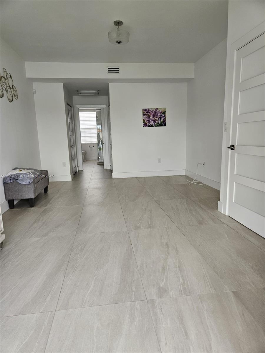 14621 Balgowan Road, Unit 1033 Miami Lakes, FL 33016 - Photo 21 of 39