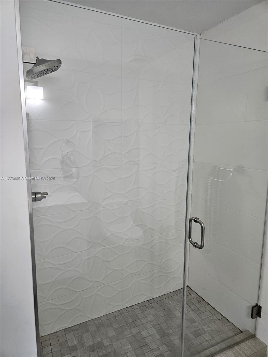 14621 Balgowan Road, Unit 1033 Miami Lakes, FL 33016 - Photo 35 of 39