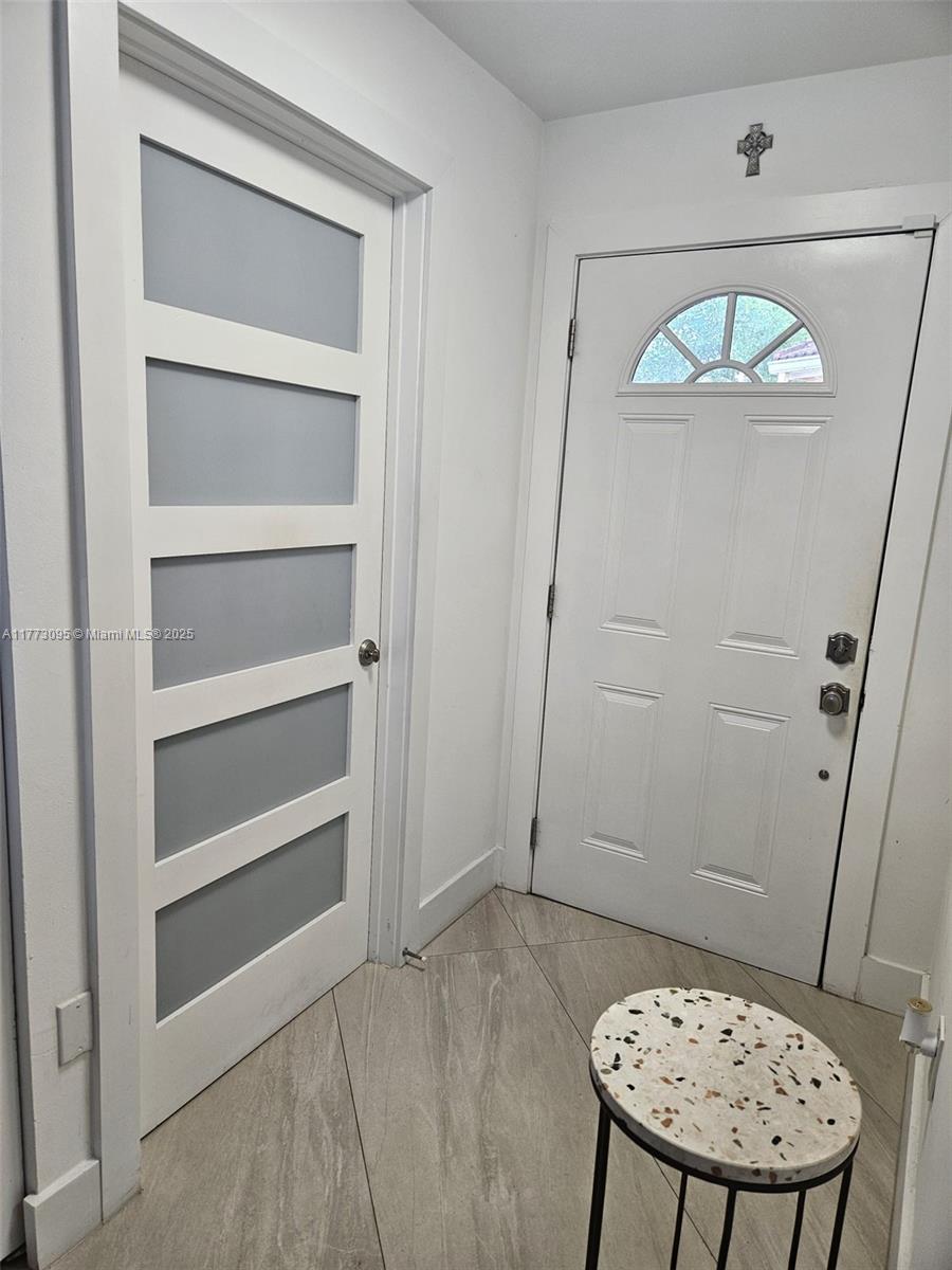 14621 Balgowan Road, Unit 1033 Miami Lakes, FL 33016 - Photo 36 of 39