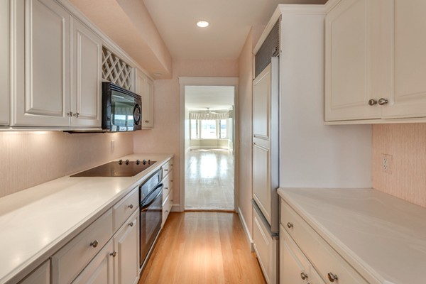 7 Rackliffe Street, Unit 3 Gloucester, MA 01930 - Photo 15 of 30 Gallery Image 15