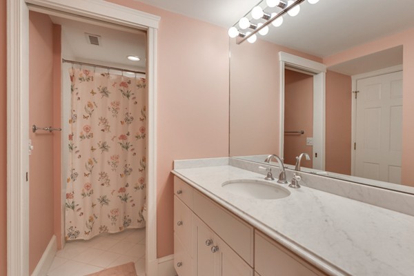 7 Rackliffe Street, Unit 3 Gloucester, MA 01930 - Photo 26 of 30 Gallery Image 26