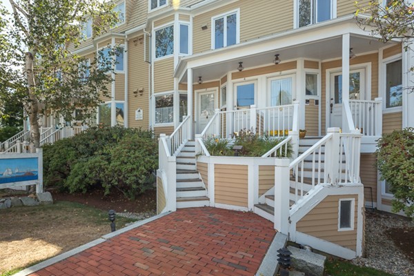 7 Rackliffe Street, Unit 3 Gloucester, MA 01930 - Photo 4 of 30 Gallery Image 4