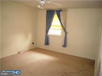 7622 Front Street Cheltenham, PA 19012 - Photo 11 of 12 Bedroom - Main