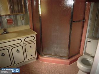 7622 Front Street Cheltenham, PA 19012 - Photo 12 of 12 Bathroom