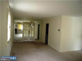 7622 Front Street Cheltenham, PA 19012 - Photo 5 of 12 Dining Room