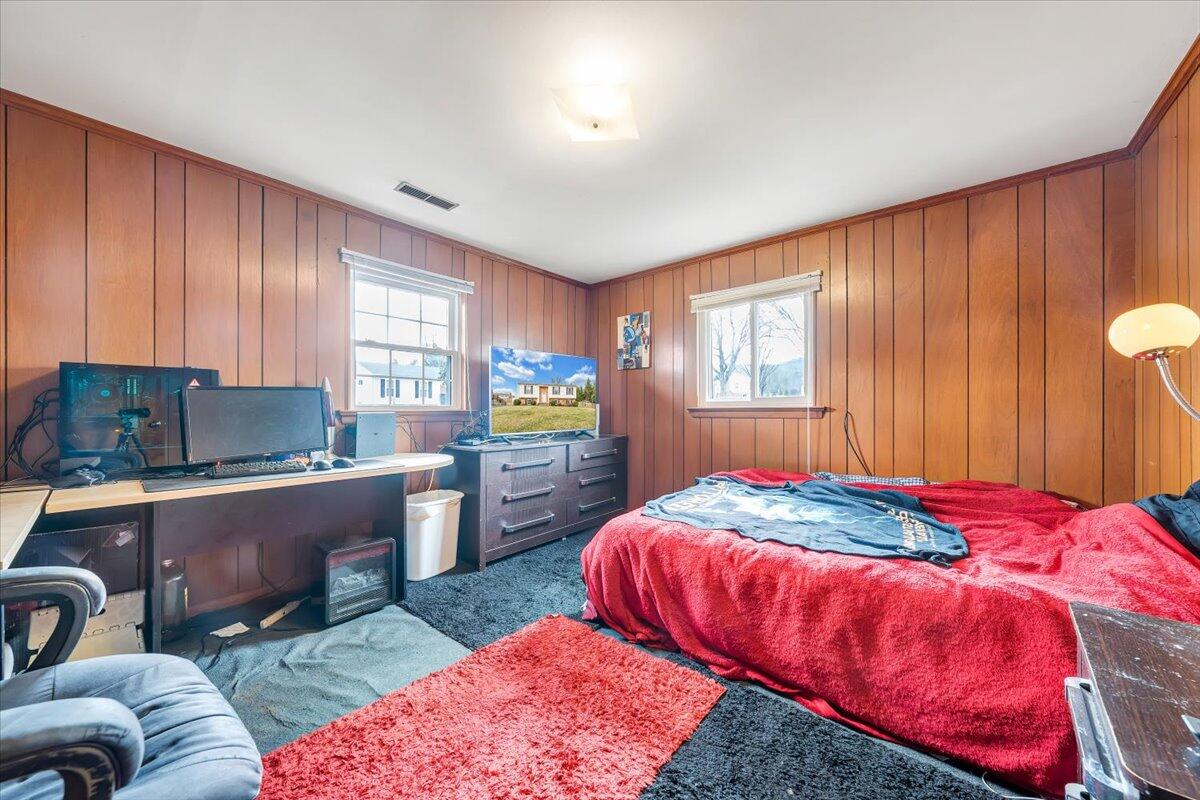 3941 Bower Road Roanoke, VA 24018 - Photo 17 of 30 17-MIB08727