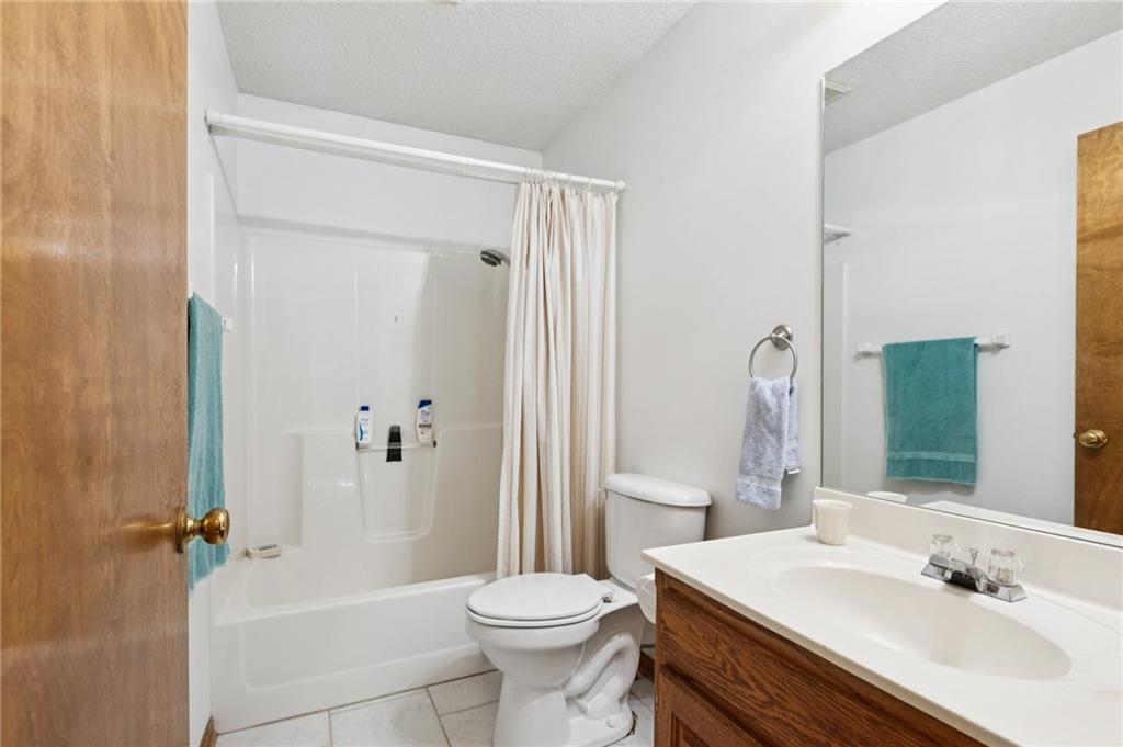 8014 South Church Road Pleasant Valley, MO 64068 - Photo 19 of 42