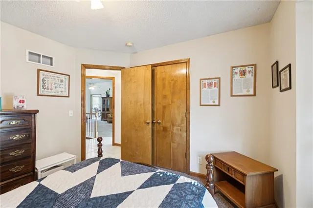 $310,000 | 8014 South Church Road, Pleasant Valley, MO 64068