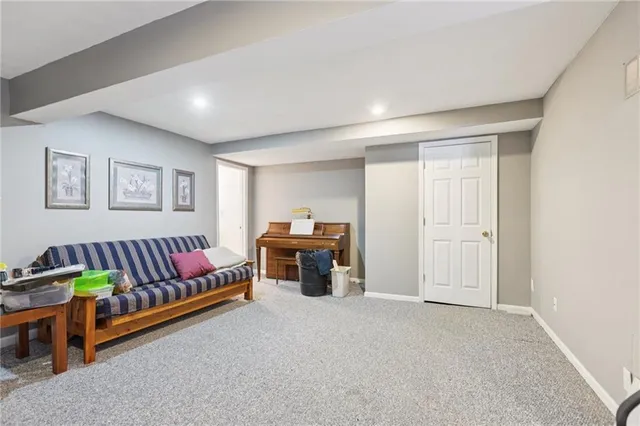 $310,000 | 8014 South Church Road, Pleasant Valley, MO 64068