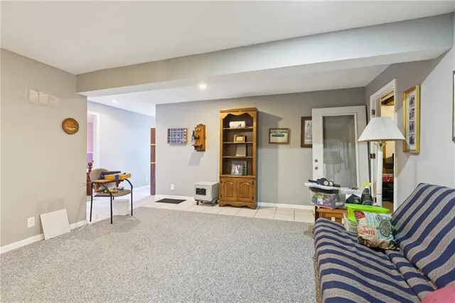 $310,000 | 8014 South Church Road, Pleasant Valley, MO 64068