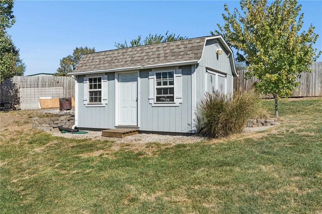 8014 South Church Road Pleasant Valley, MO 64068 - Photo 41 of 42