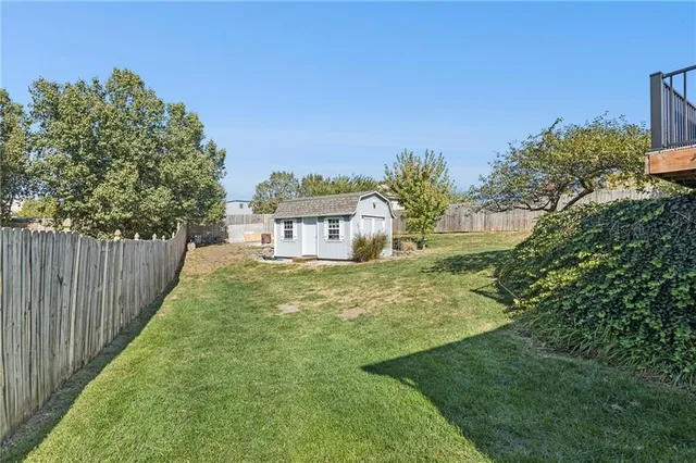 $310,000 | 8014 South Church Road, Pleasant Valley, MO 64068