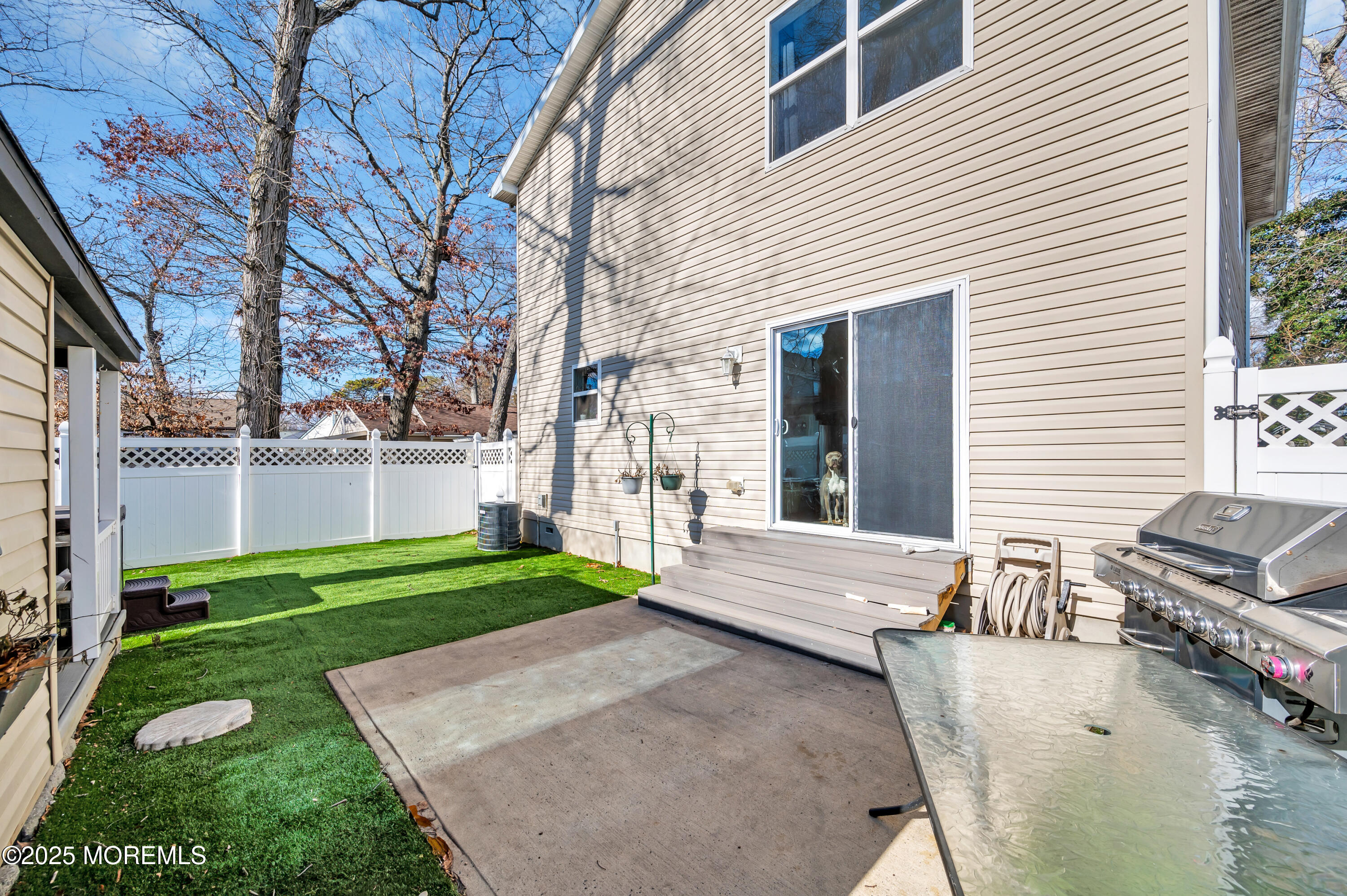 22 Liverpool Road Brick, NJ 08723 - Photo 28 of 36 a front view of a house with garden