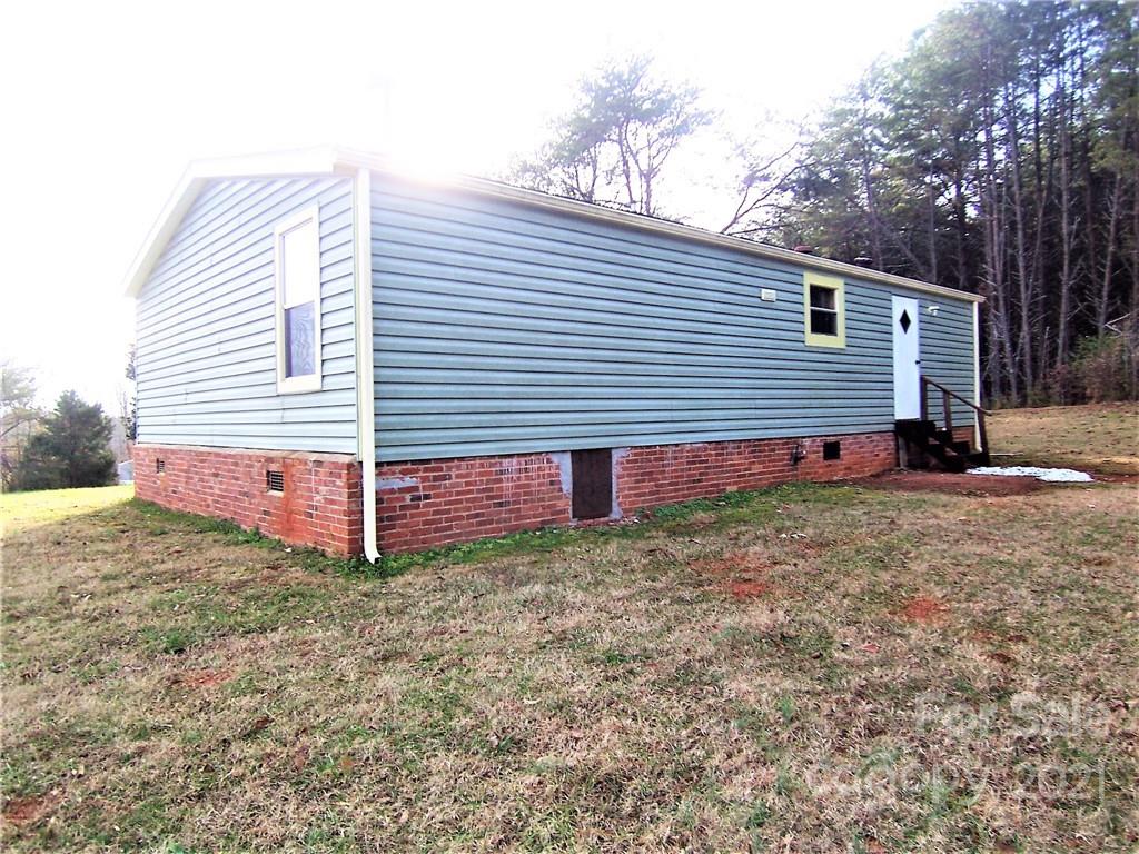 156 Wallace Road Ellenboro, NC 28040 - Photo 18 of 21 Gallery Image 18
