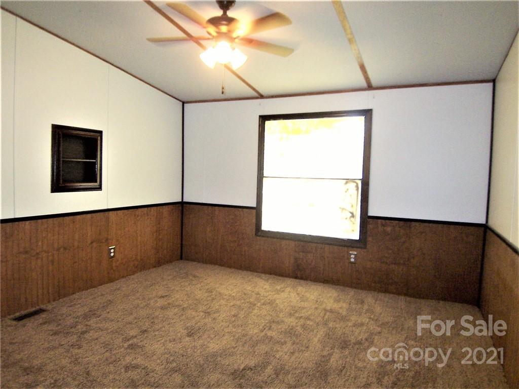 156 Wallace Road Ellenboro, NC 28040 - Photo 8 of 21 Gallery Image 8