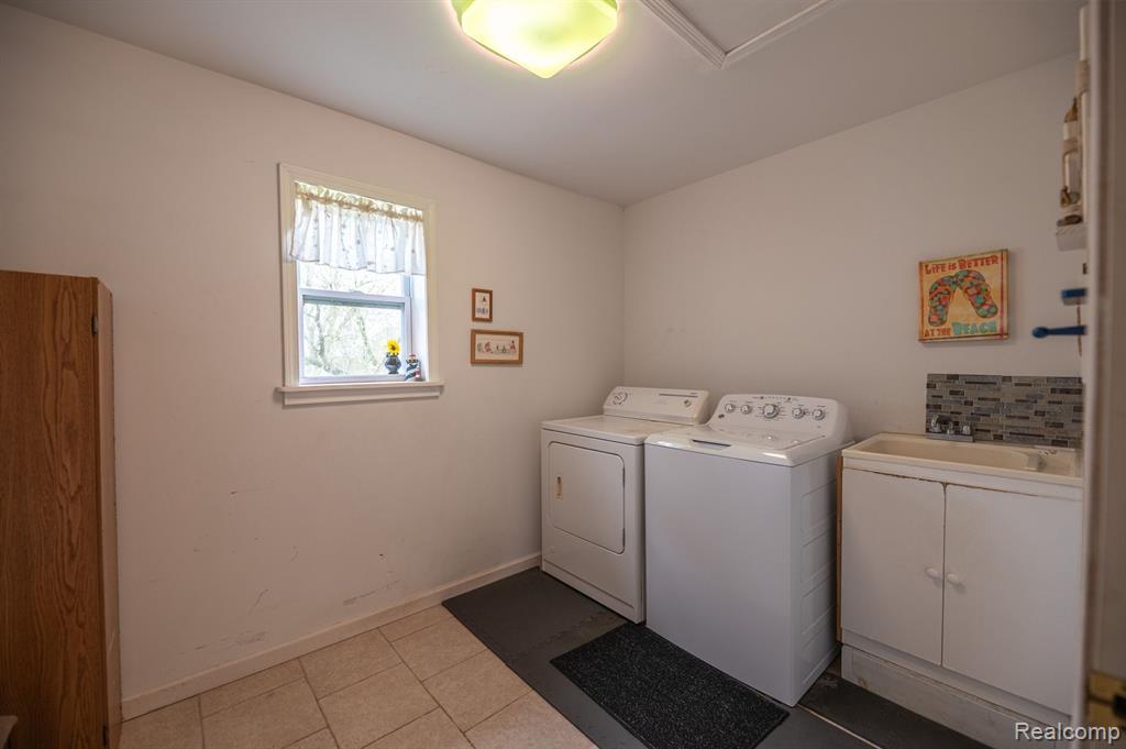 2513 Bowers Road Lapeer, MI 48446 - Photo 26 of 33