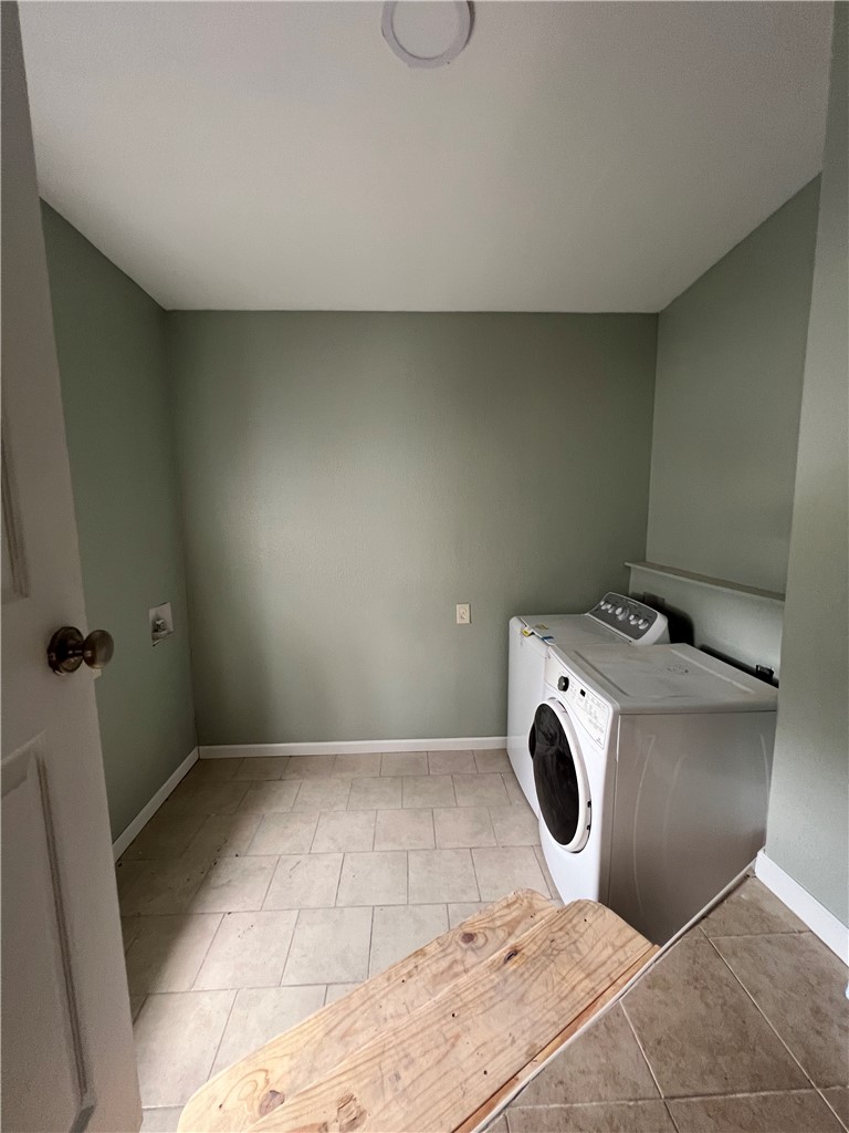 205 West 3rd Street Alice, TX 78332 - Photo 12 of 19
