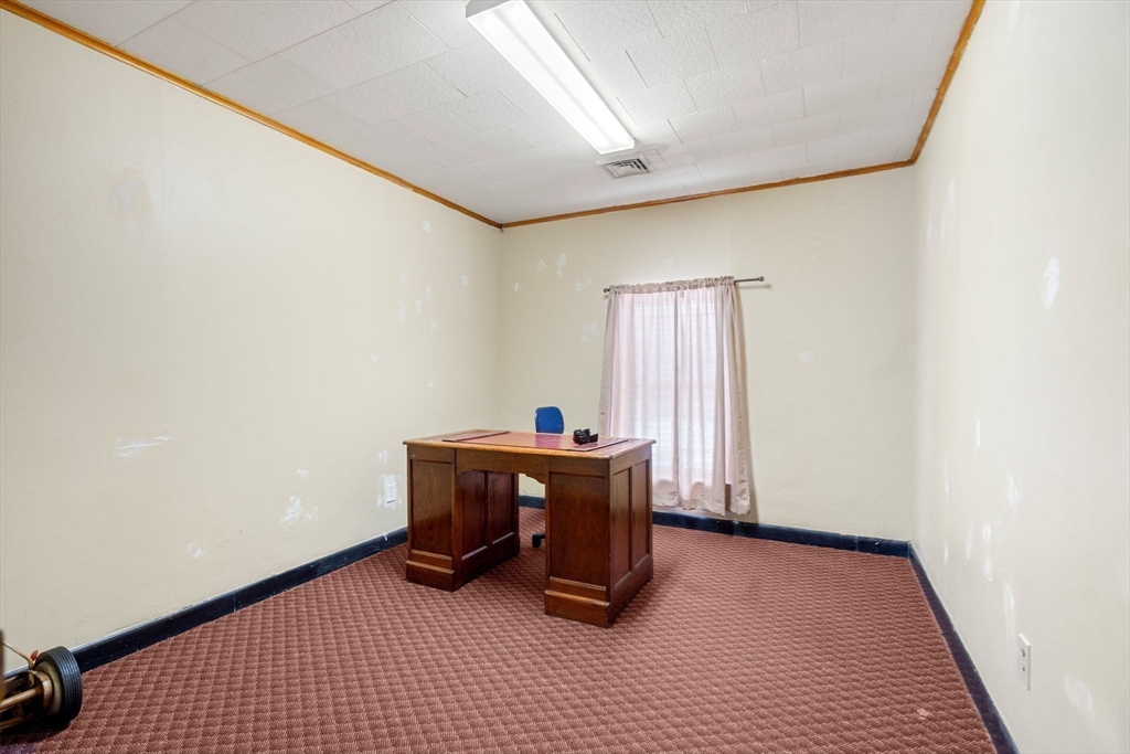 437 Main Street Southbridge, MA 01550 - Photo 22 of 31 a view of a room with workspace